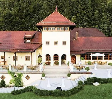 Konukevi Ansitz Wartenfels 3*