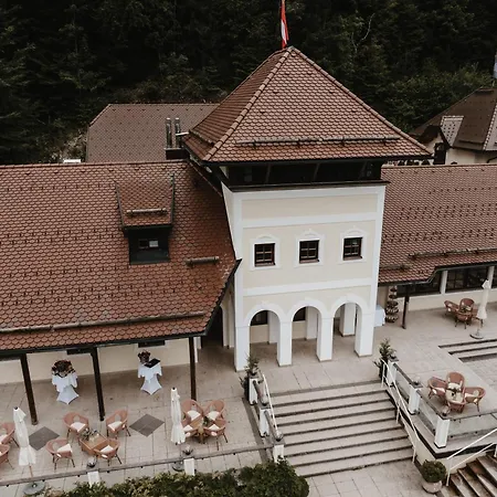 Konukevi Ansitz Wartenfels Thalgau